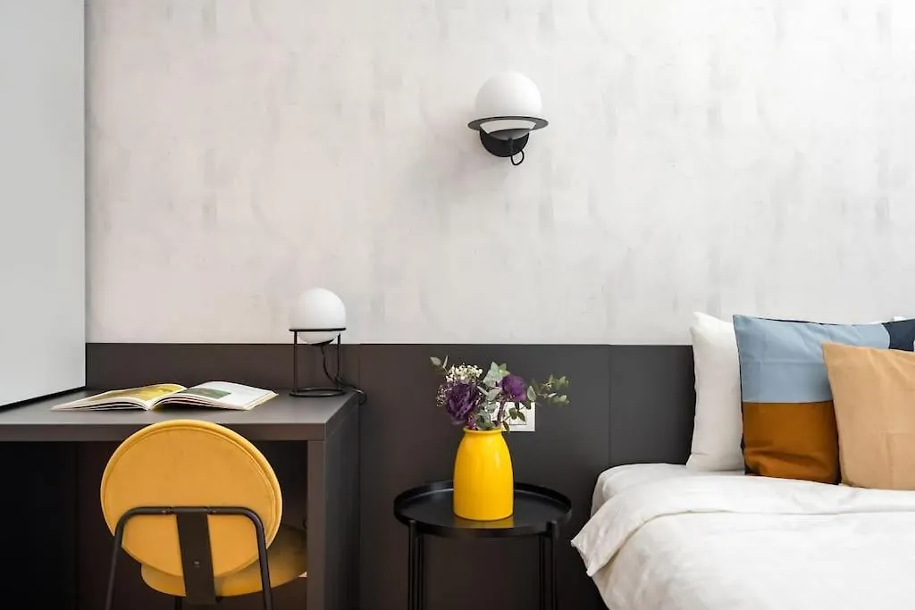 Sunny 2Br Flat - Top Location - Charming Balcony Bucharest 0*,  Romania